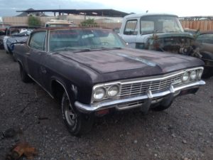 1966 Chevrolet Caprice 2dr Ht (66CH1884D)