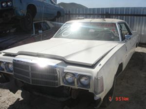 1976 Chrysler New Yorker (76CR4928D)