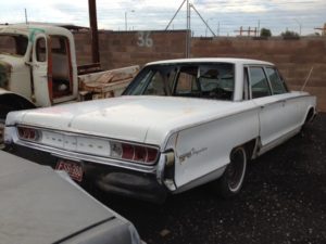 1965 Chrysler Newport (65CR2434D)