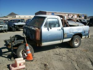 1975 Dodge-Truck 1/2T (75DT5684D)