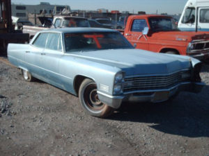 1967 Cadillac Sedan de Ville (67CA5395D)