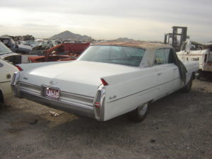 1964 Cadillac Sedan de Ville (64CA9570D)