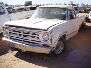 1973 Dodge-Truck 1/2T (73DT8610C)