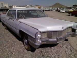 1965 Cadillac Sedan de Ville (65CA8863D)