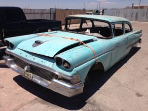 1958 Ford Tudor Adventurer (58FO8837CA)