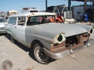 1957 Ford Country Squire (57FO3934C)