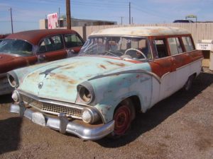 1955 Ford Country Squire (55FO8212C)